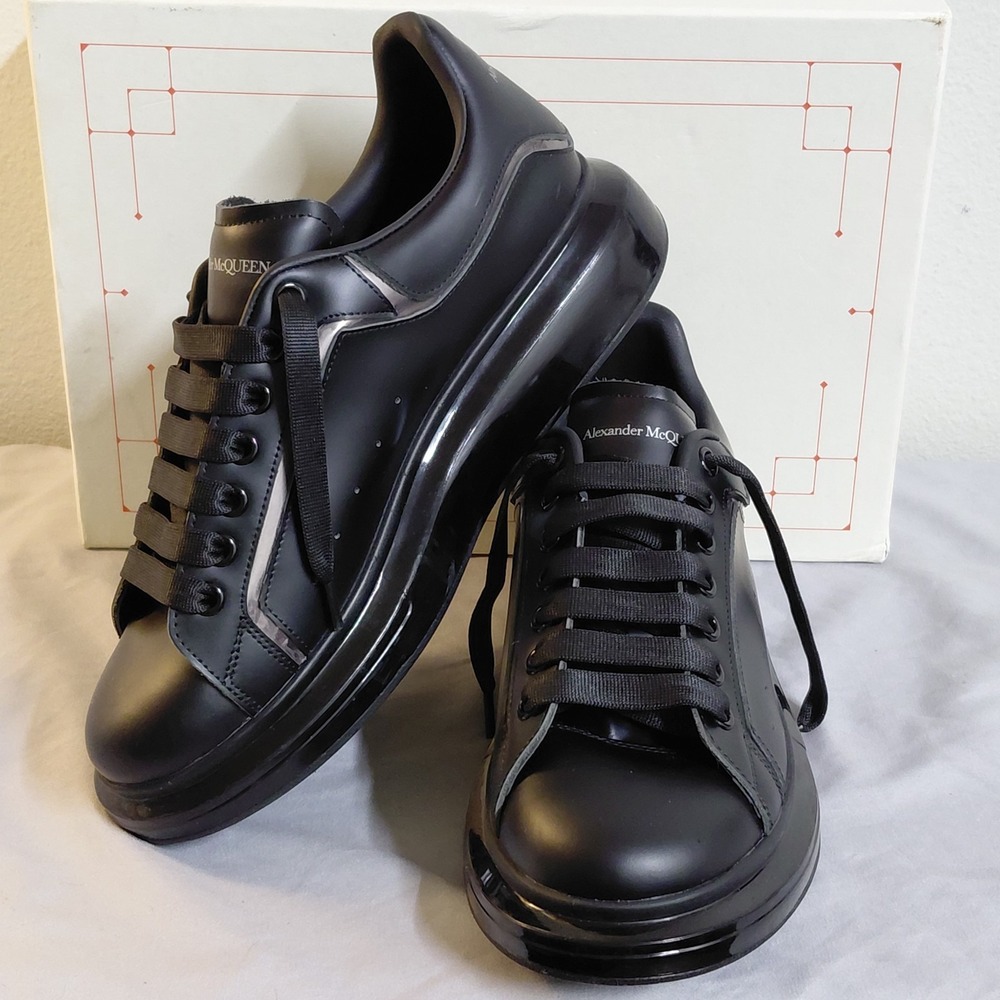 Alexander McQueen Womens Oversized Sneaker Black Silver Holo Piping 45 US 12